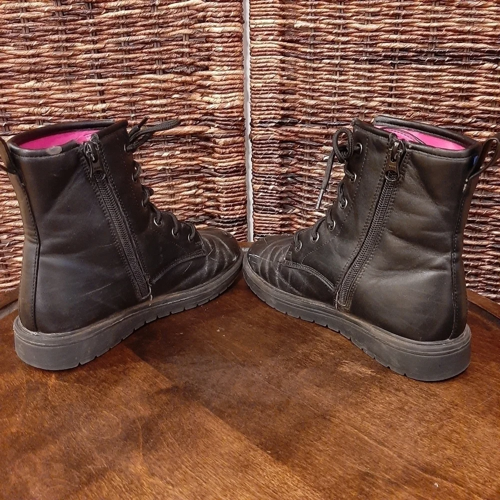 Skechers Boots Girls 3 Black Gravlen Combat Rainbow Kids Grunge Hipster Pride